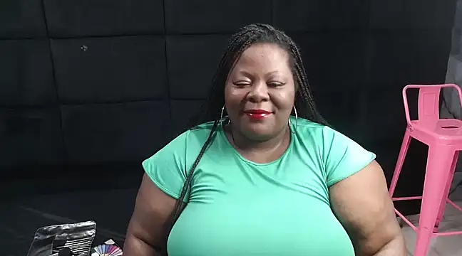 Snapshot of rocio_bbw_ chatting on 27, 12, 2024 rocio bbw online show from 27, 12, 2024