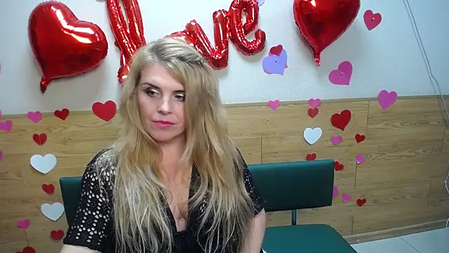 Julya Barbi online show from 5, 3, 2025