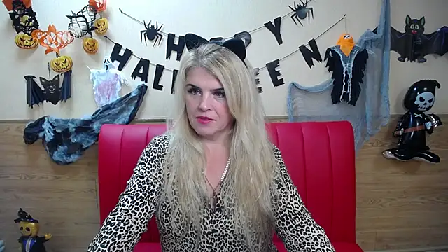 Julya Barbi online show from 24, 10, 2025