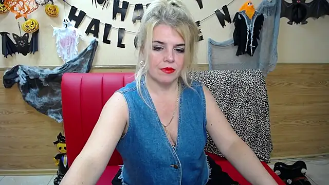 Julya Barbi online show from 6, 11, 2025