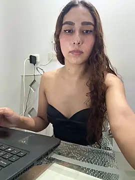 Snapshot of CANDYXXX- chatting on 16, 12, 2024 CANDYXXX- online show from 16, 12, 2024