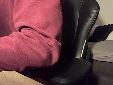 Snapshot of taallguyy_196 chatting on 16, 3, 2025 taallguyy 196 online show from 16, 3, 2025