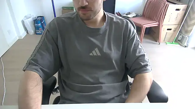 taallguyy 196 online show from 19, 4, 2026