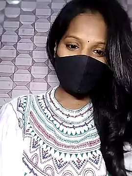 Snapshot of Shivani_Tivari chatting on 7, 2, 2025 Shivani Tivari online show from 7, 2, 2025