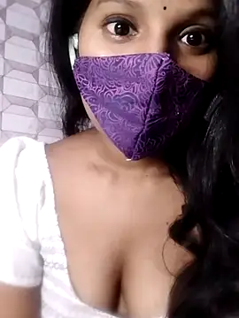 Snapshot of Shivani_Tivari chatting on 4, 3, 2025 Shivani Tivari online show from 4, 3, 2025