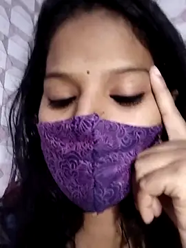 Snapshot of Shivani_Tivari chatting on 9, 3, 2025 Shivani Tivari online show from 9, 3, 2025
