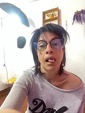 Snapshot of Goddess-Love- chatting on 3, 11, 2025 Goddess-Love- online show from 3, 11, 2025