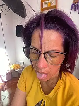 Snapshot of Goddess-Love- chatting on 4, 11, 2025 Goddess-Love- online show from 4, 11, 2025