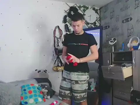 MarceloMilk online show from 24, 10, 2025