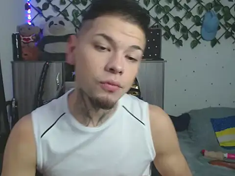 MarceloMilk online show from 5, 11, 2025