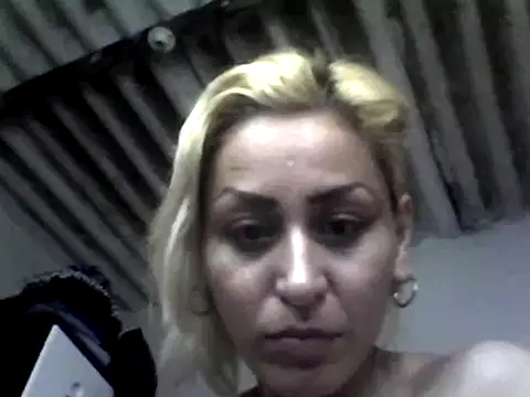 ariana crazzy online show from 11, 3, 2025