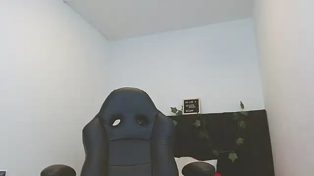 Snapshot of CelesteAyase chatting on 6, 2, 2025 CelesteAyase online show from 6, 2, 2025