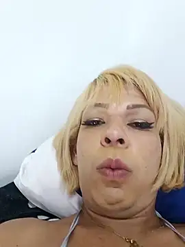 blondebitchlitle online show from 30, 1, 2025