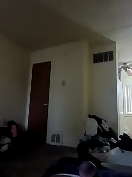 dvaughn3117 online show from 3, 2, 2025