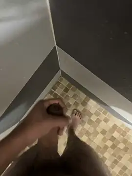 Snapshot of mylovetr1 chatting on 28, 1, 2025 mylovetr1 online show from 28, 1, 2025