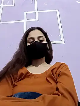 magicmoment00786 online show from 12, 11, 2025