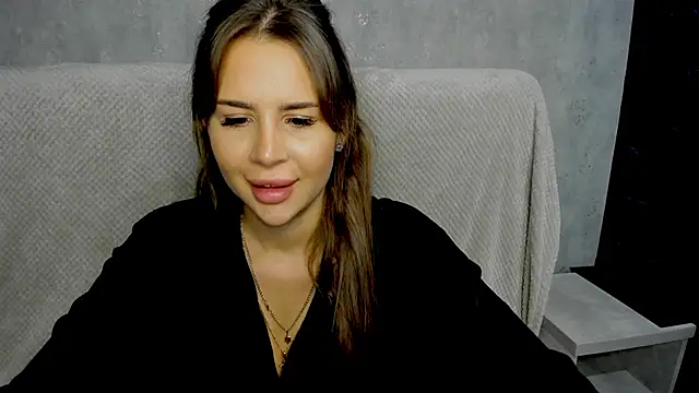 SuraMune online show from 3, 11, 2025