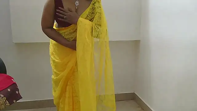 indian anu mallu online show from 27, 10, 2025