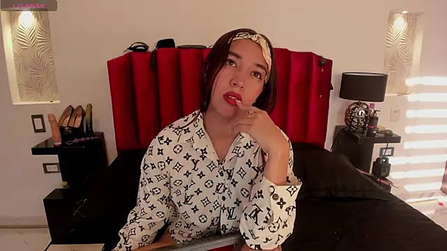 Violeta Roa online show from 18, 1, 2025