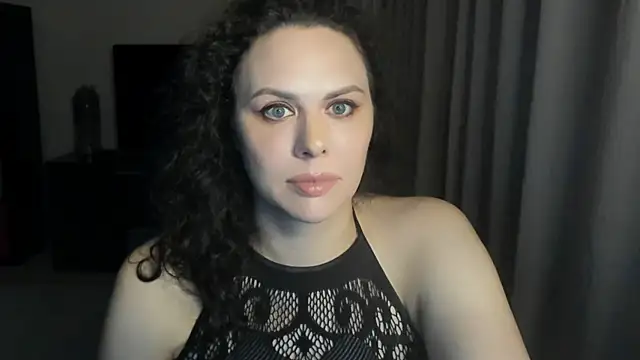 Snapshot of MollyCheiz chatting on 22, 6, 2026 MollyCheiz online show from 22, 6, 2026