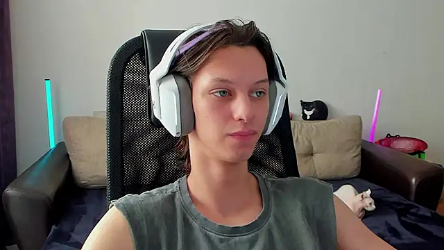 Ostin meow online show from 1, 3, 2026