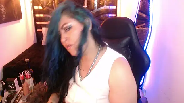 scarleth blue online show from 8, 4, 2026