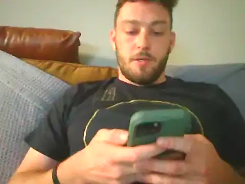 Snapshot of rickyslick123 chatting on 31, 10, 2025 rickyslick123 online show from 31, 10, 2025