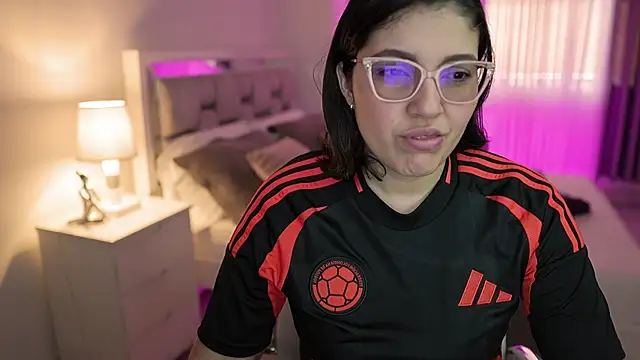 Camilaa bueno online show from 21, 12, 2024