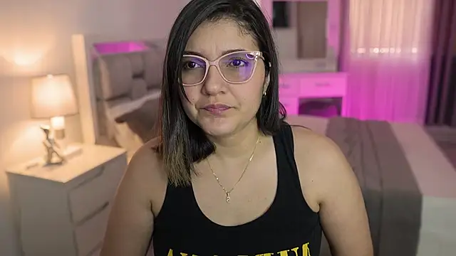 Camilaa bueno online show from 1, 1, 2025