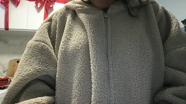 Snapshot of ScarlettMadii chatting on 31, 12, 2024 ScarlettMadii online show from 31, 12, 2024