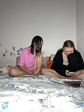 ella grays online show from 19, 5, 2026