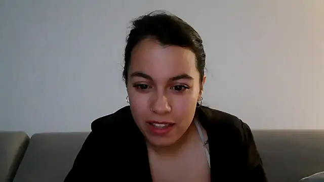 Snapshot of AmaraBella69 chatting on 10, 12, 2024 AmaraBella69 online show from 10, 12, 2024