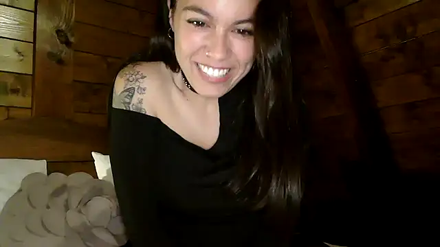 Snapshot of AmaraBella69 chatting on 14, 12, 2024 AmaraBella69 online show from 14, 12, 2024