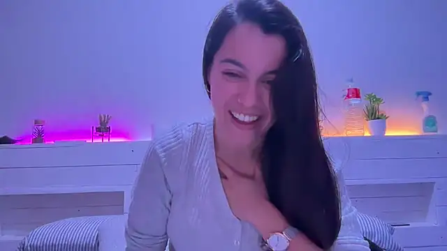 Snapshot of AmaraBella69 chatting on 10, 1, 2025 AmaraBella69 online show from 10, 1, 2025