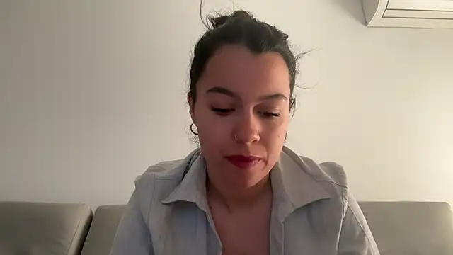Snapshot of AmaraBella69 chatting on 10, 2, 2025 AmaraBella69 online show from 10, 2, 2025