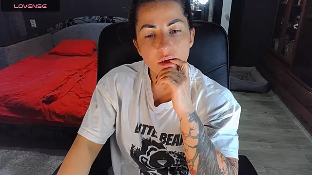 Aria Dl online show from 13, 10, 2025