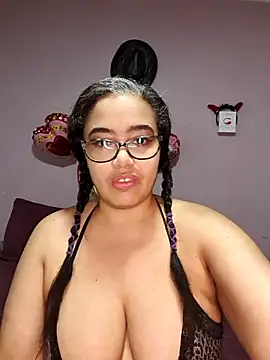 Snapshot of Katrina_The_Kitty chatting on 11, 2, 2025 Katrina The Kitty online show from 11, 2, 2025