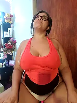 Snapshot of Katrina_The_Kitty chatting on 12, 9, 2025 Katrina The Kitty online show from 12, 9, 2025