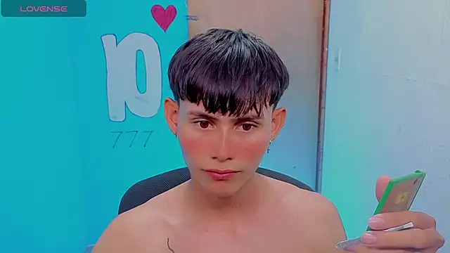 tanjiro cute online show from 21, 4, 2026