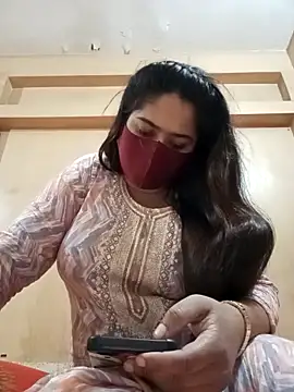 Magical Girl- online show from 23, 1, 2025