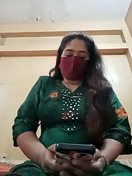 Magical Girl- online show from 27, 1, 2025