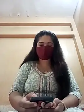 Magical Girl- online show from 3, 2, 2025