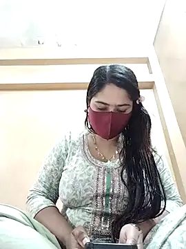 Magical Girl- online show from 1, 3, 2025