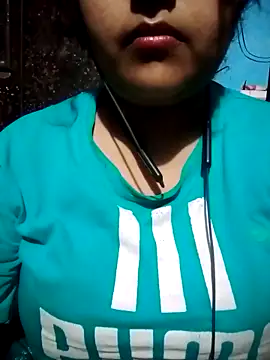Snapshot of Love-Veronica chatting on 8, 3, 2026 Love-Veronica online show from 8, 3, 2026