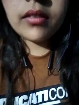 Snapshot of Love-Veronica chatting on 16, 3, 2026 Love-Veronica online show from 16, 3, 2026