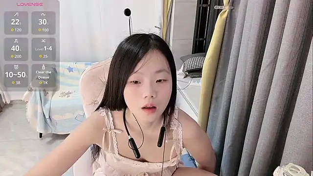 Snapshot of Lena-yyds chatting on 5, 11, 2025 Lena-yyds online show from 5, 11, 2025