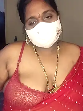 Snapshot of Sexy_Radhikaa chatting on 8, 2, 2025 Sexy Radhikaa online show from 8, 2, 2025