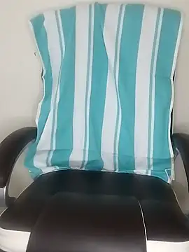 Sexy Radhikaa online show from 4, 3, 2026