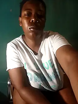 curvyloneah75 online show from 9, 3, 2025