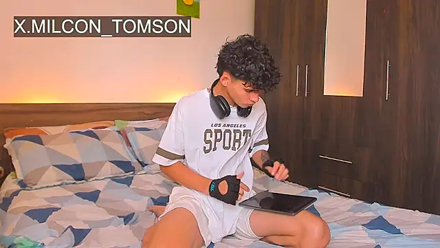 Milcon Thomson online show from 15, 9, 2025